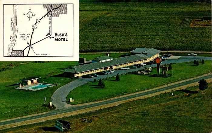 Bushs Motel - Vintage Postcard (newer photo)